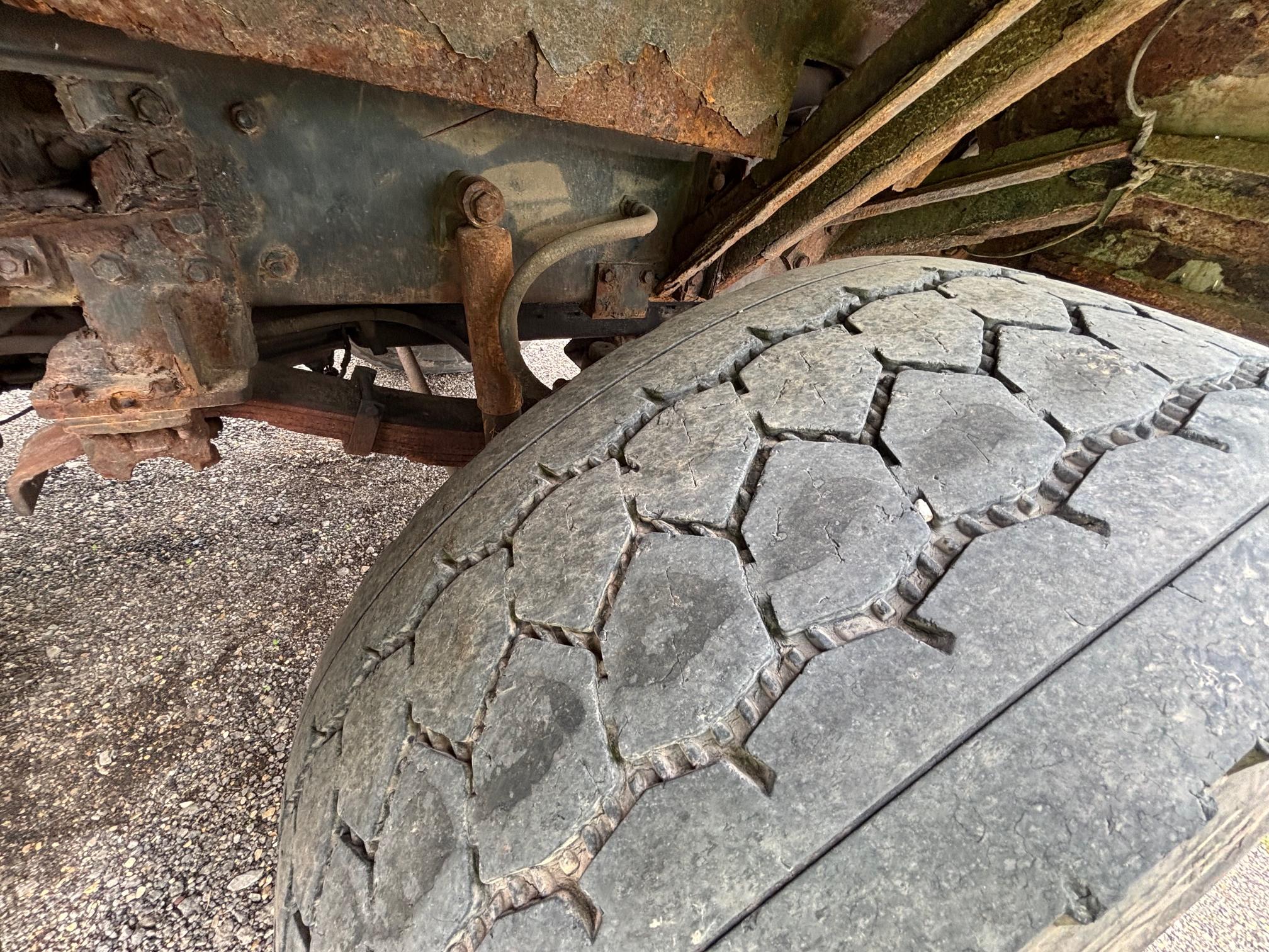 1988 AUTOCAR Roll-off - Image 24